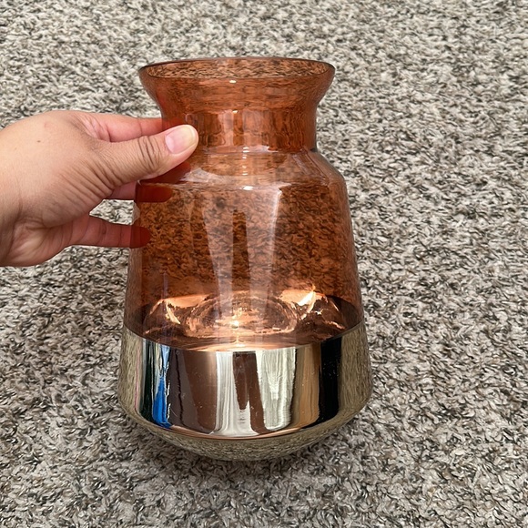 Vintage Rose Gold Flower Vase - Picture 2 of 7
